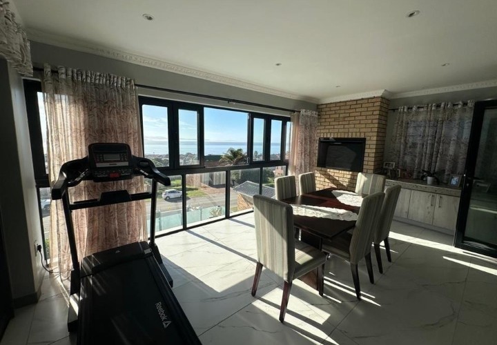 4 Bedroom Property for Sale in Noorsekloof Eastern Cape